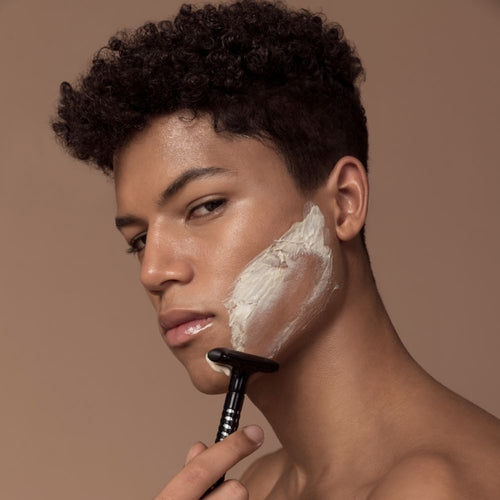 LumiEase – Nourishing Shave Cream