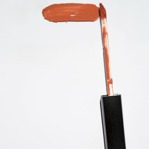 LumiMatte – Velvet Lip Gloss