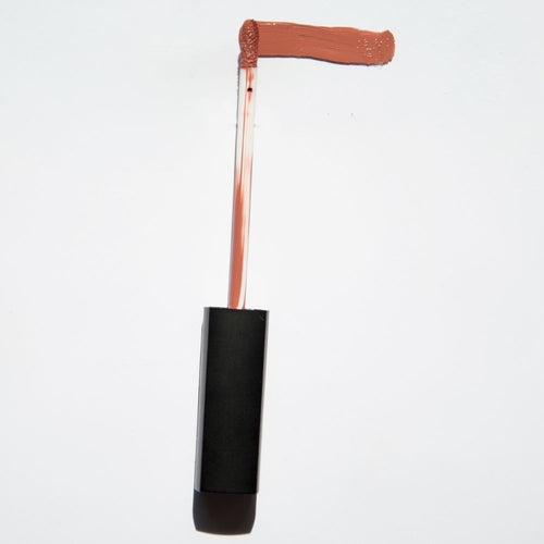 LumiMatte – Velvet Lip Gloss