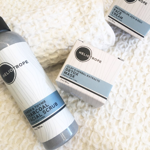 Clay & Herbal Extract Detox Mask-1