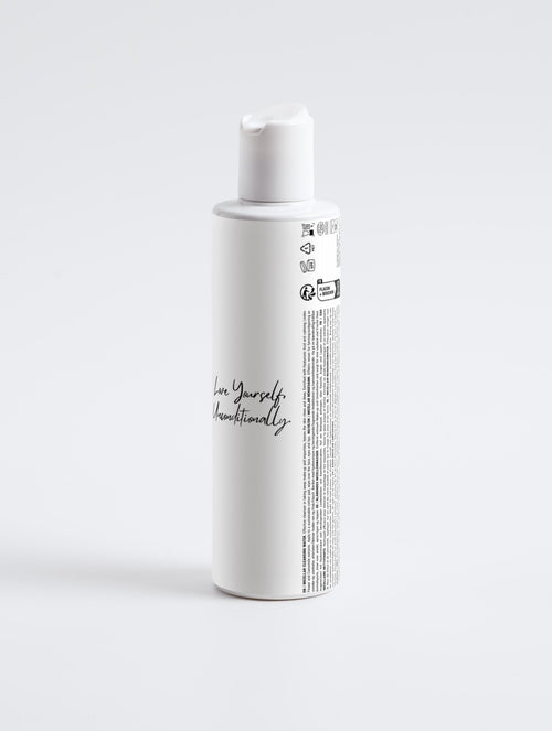 LumiPure – Micellar Cleansing Water